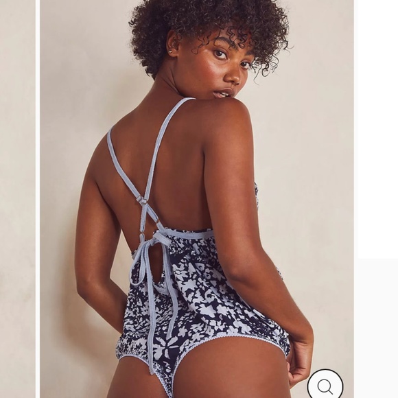 Free People Intimately Be Kind Bodysuit Top Crisscross Floral Flower Large Blu - Picture 2 of 5